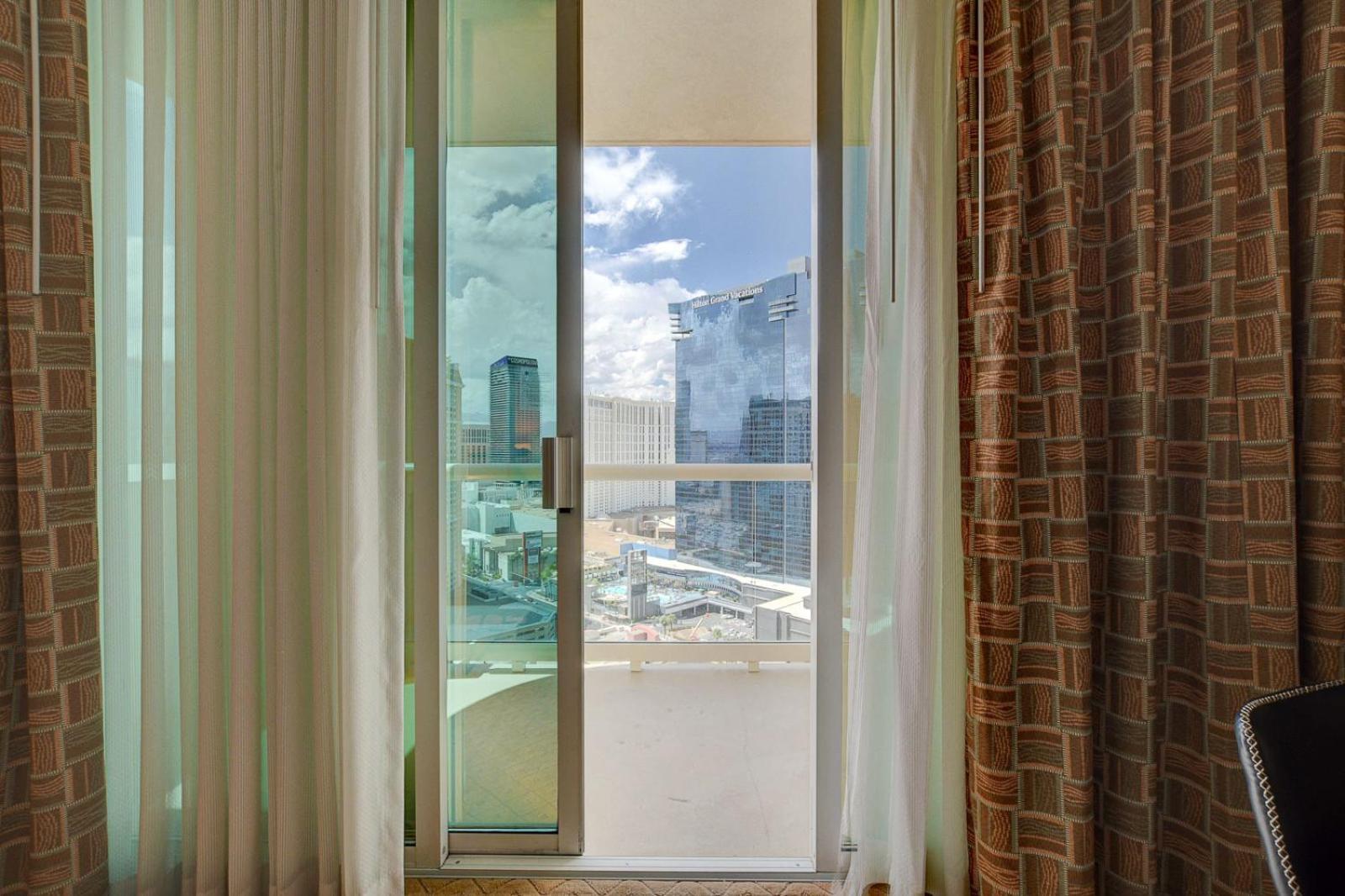Premium Suite Mgm Signature High Flr Balcony Strip View Лас-Вегас Экстерьер фото
